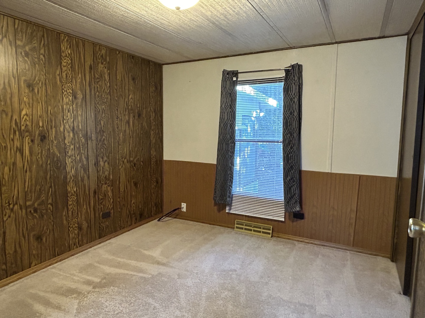 206 Greenview Road Belvidere, IL 61008 - Photo 9 of 13 Gallery Image 9
