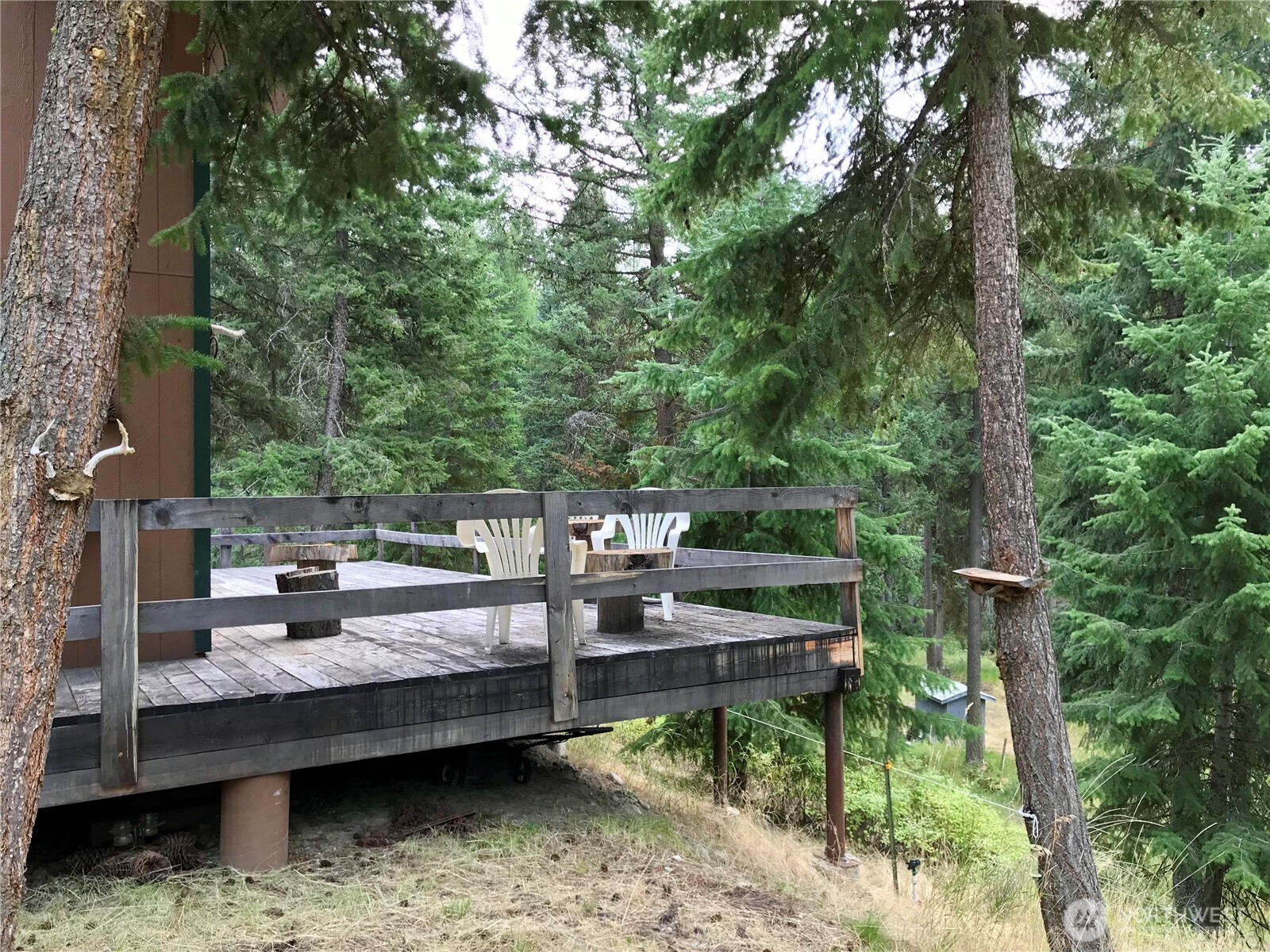 513-9 Mile Road Oroville, WA 98844 - Photo 3 of 28 Gallery Image 3