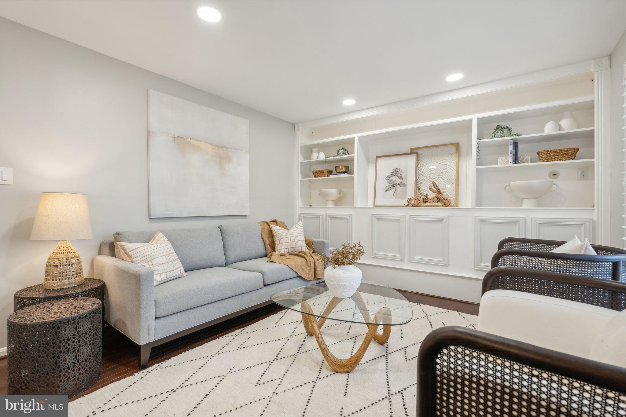 1602 Blue Meadow Road Potomac, MD 20854 - Photo 18 of 47 Family Room