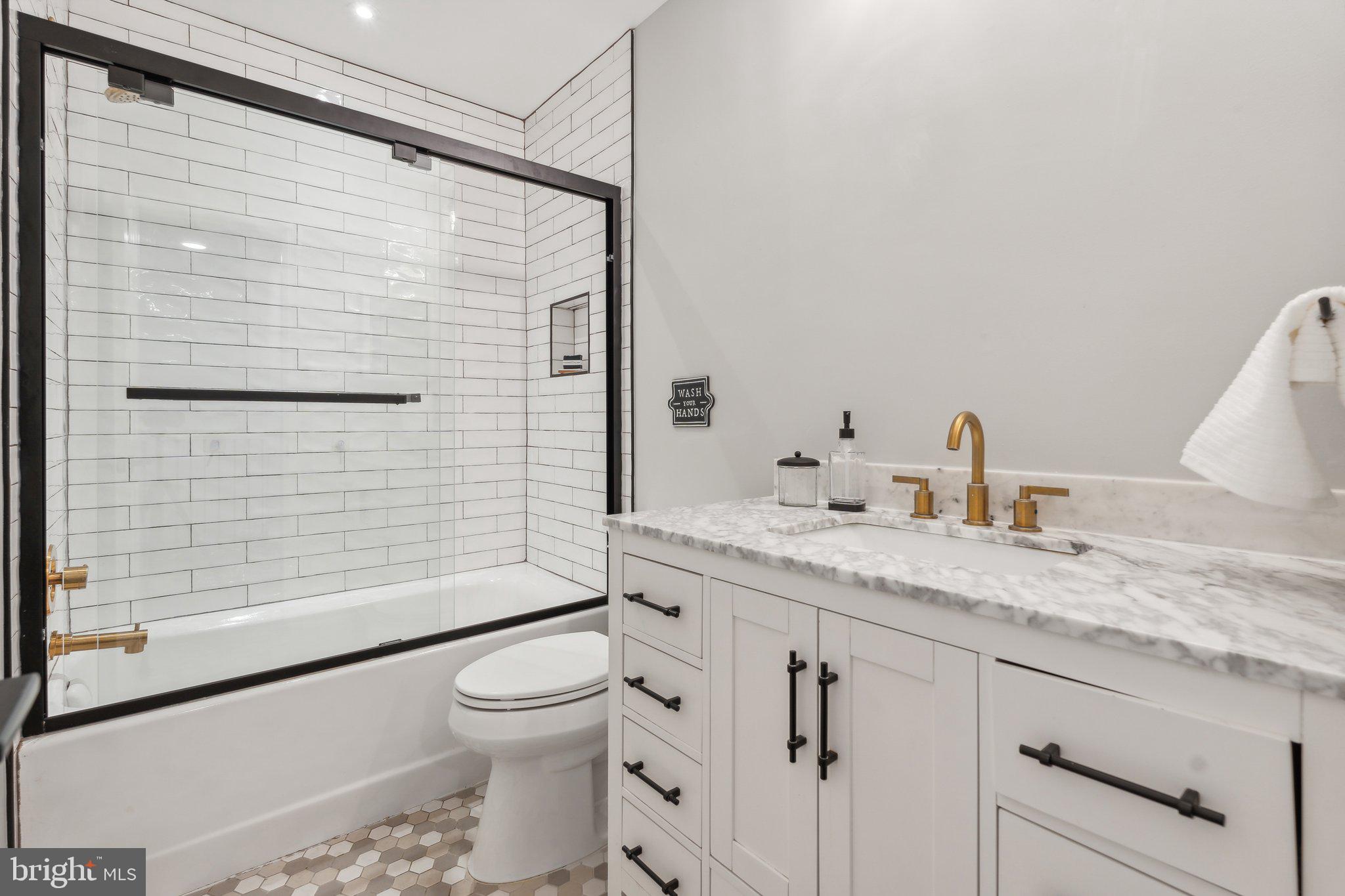 1602 Blue Meadow Road Potomac, MD 20854 - Photo 38 of 47 Second Level Bathroom