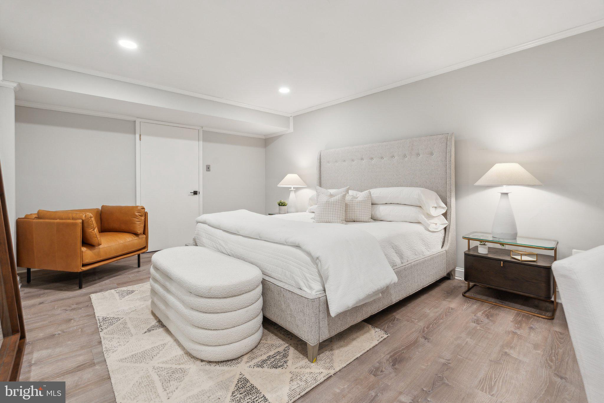 1602 Blue Meadow Road Potomac, MD 20854 - Photo 42 of 47 Fifth Bedroom / Den