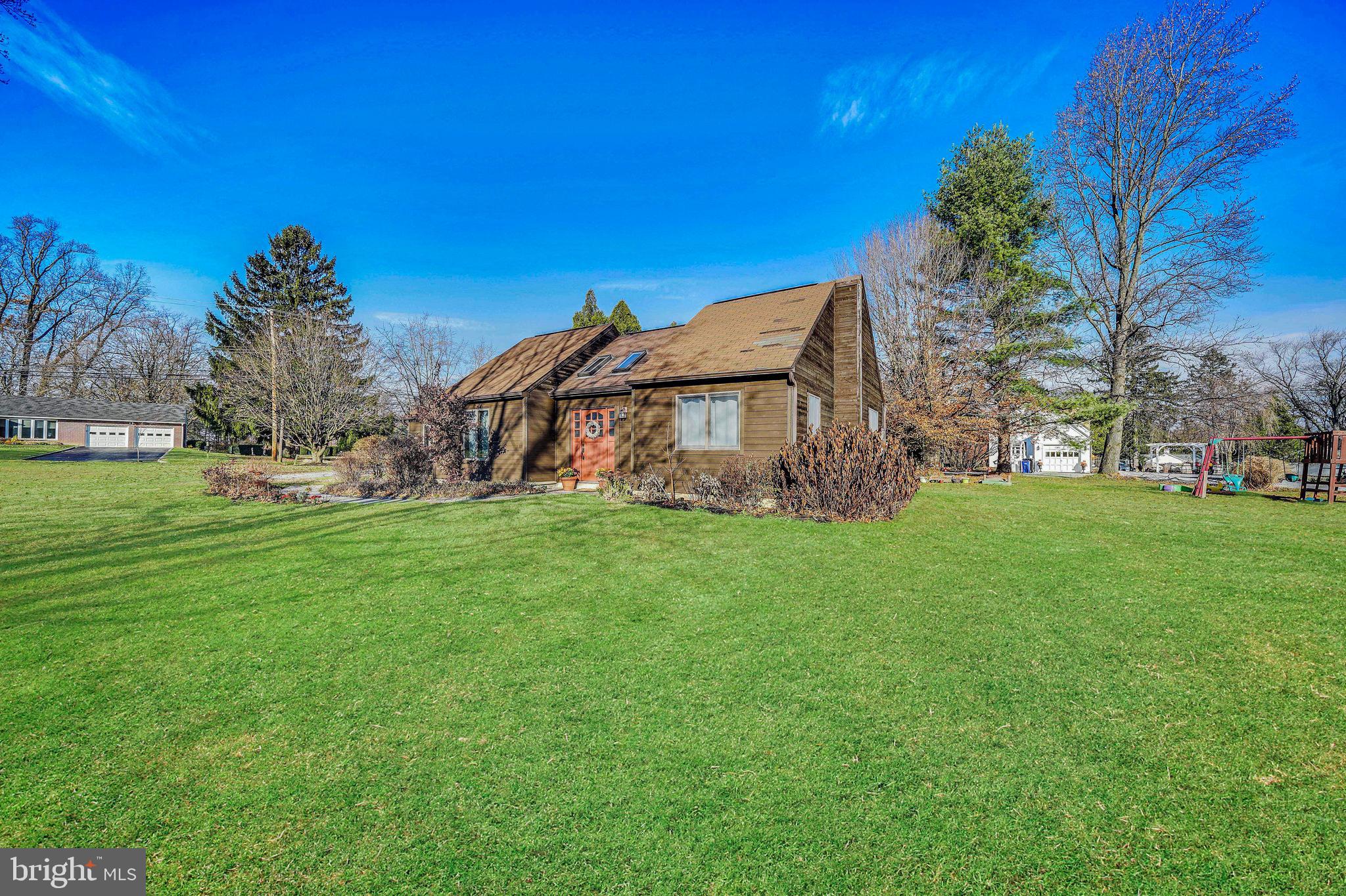 271 Corner Ketch Road Downingtown, PA 19335 - Photo 3 of 52 Gallery Image 3