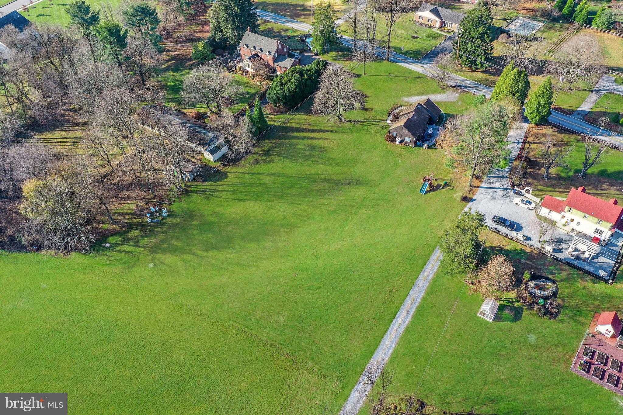 271 Corner Ketch Road Downingtown, PA 19335 - Photo 6 of 52 Gallery Image 6
