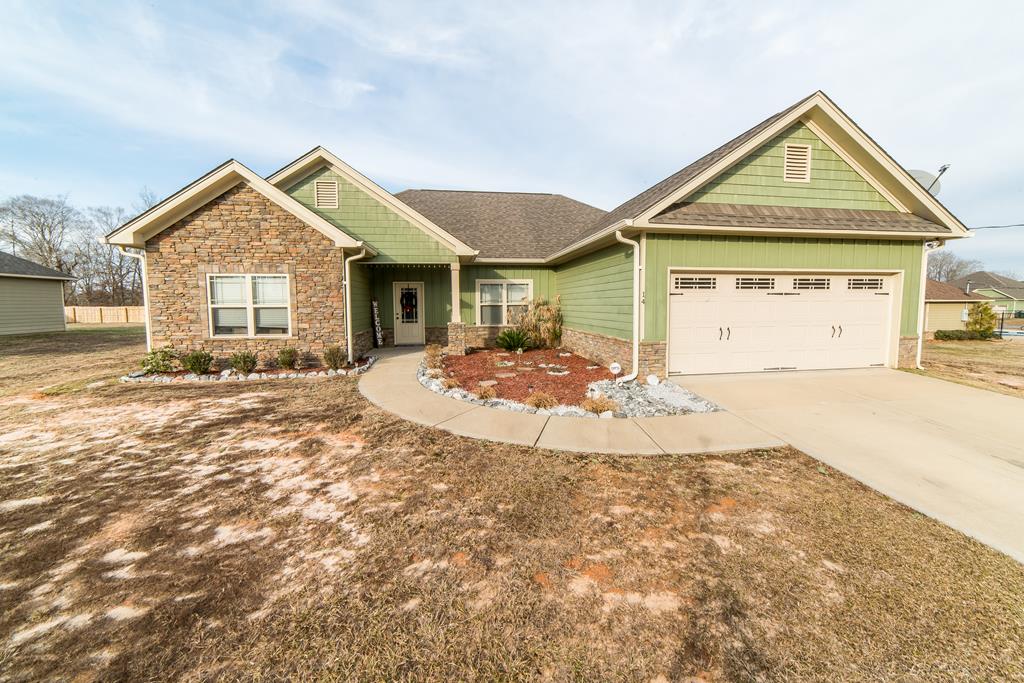 14 Fast Lane Seale, AL 36875 - Photo 1 of 50 Main View