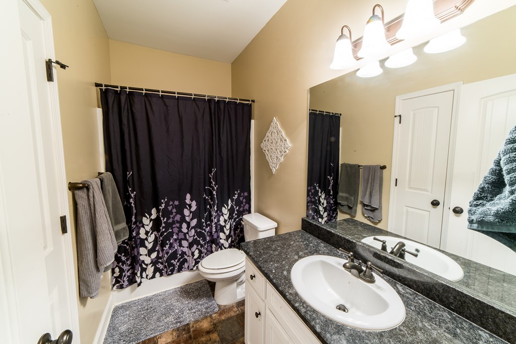 14 Fast Lane Seale, AL 36875 - Photo 9 of 50 Gallery Image 9