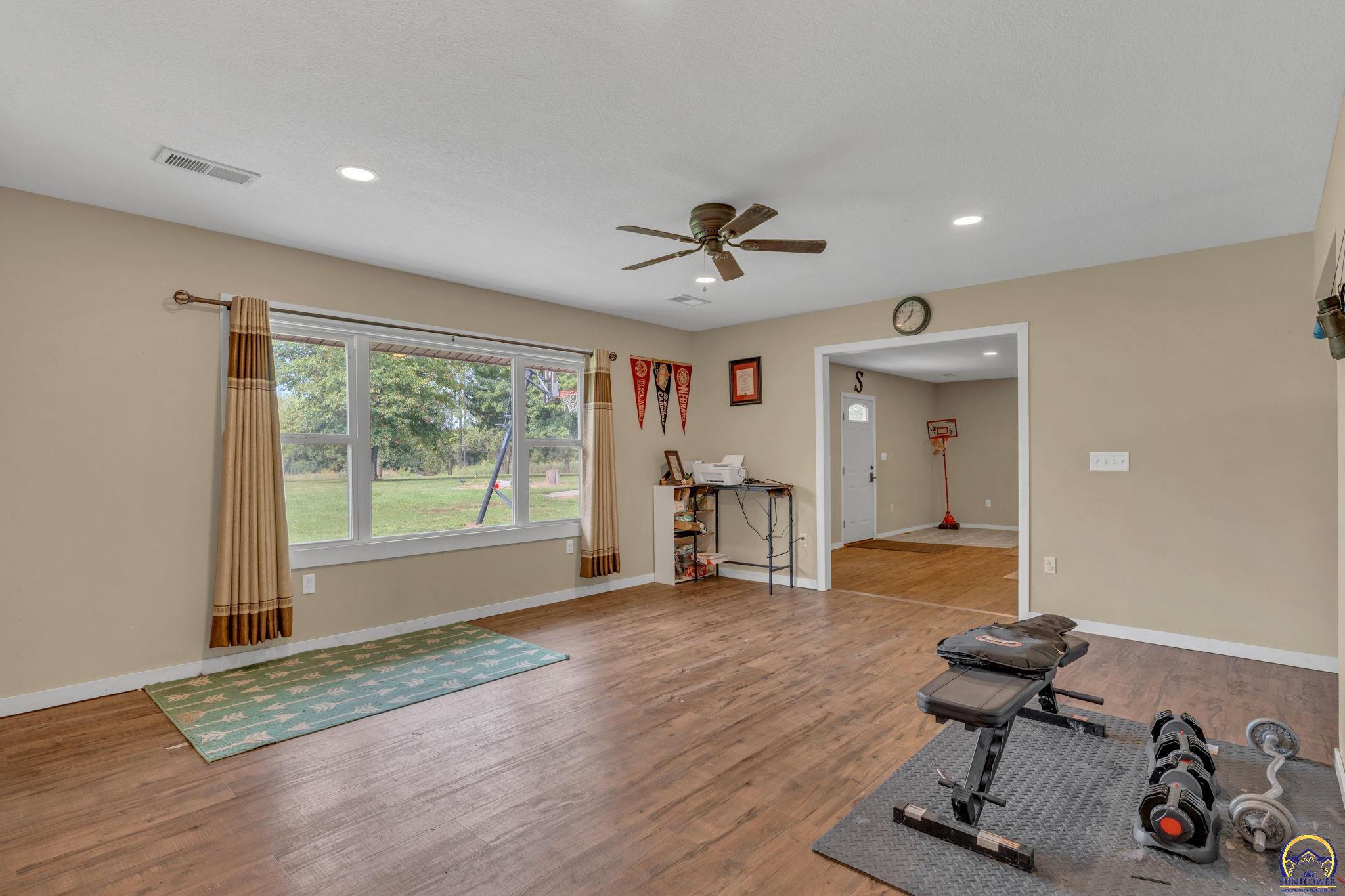 14066 S Road Mayetta, KS 66509 - Photo 14 of 46 Gallery Image 14