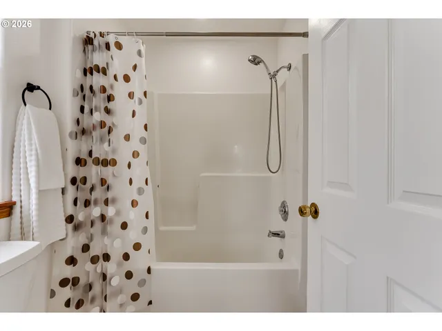 $484,900 | 110 Calumet Avenue, Eugene, OR 97404