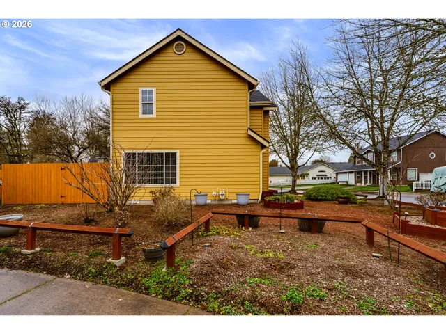 $484,900 | 110 Calumet Avenue, Eugene, OR 97404
