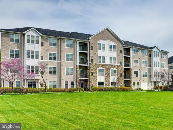 $435,000 | 7101 Travertine Drive, Unit 204, Baltimore, MD 21209