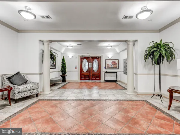 $435,000 | 7101 Travertine Drive, Unit 204, Baltimore, MD 21209