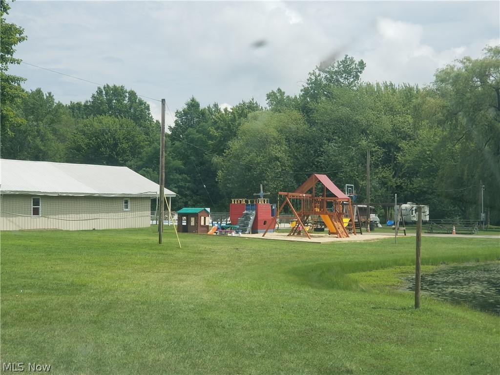 2034 South Ridge Road West, Unit B45 Ashtabula, OH 44004 - Photo 11 of 15