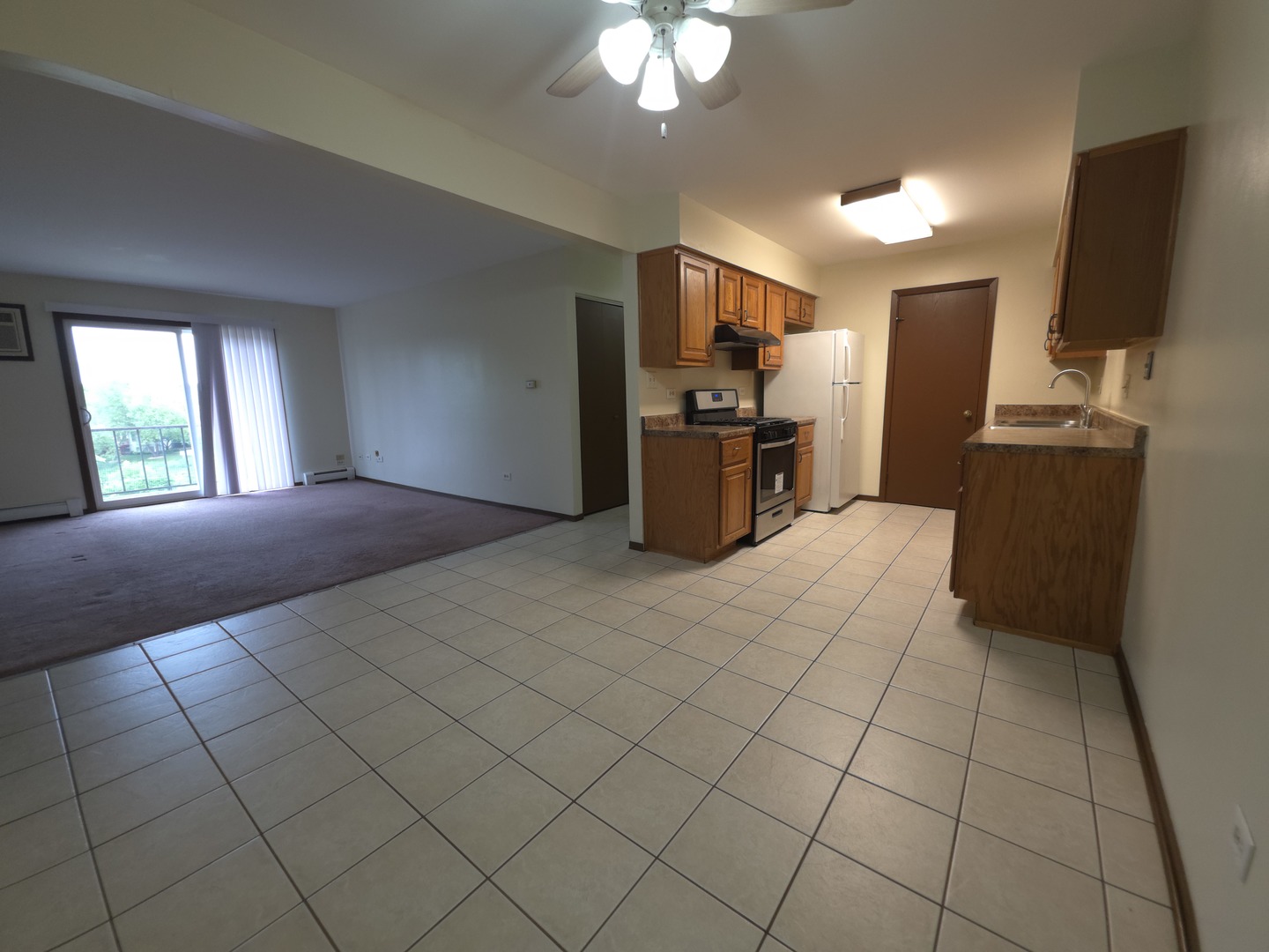 412 East Bailey Road, Unit 203 Naperville, IL 60565 - Photo 2 of 10