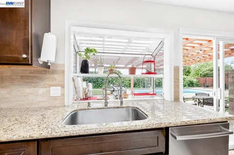 $1,199,000 | 5549 Bridgeport Circle, Livermore, CA 94551