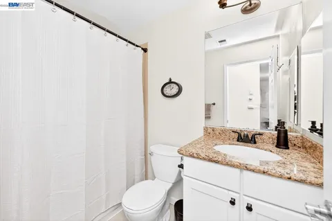 $1,199,000 | 5549 Bridgeport Circle, Livermore, CA 94551