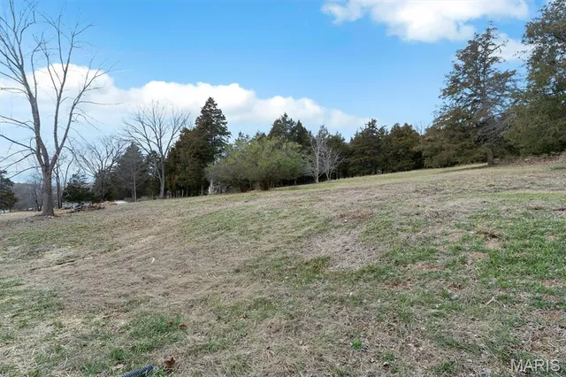 $849,900 | 18531 South Fox Creek Lane, Pacific, MO 63069