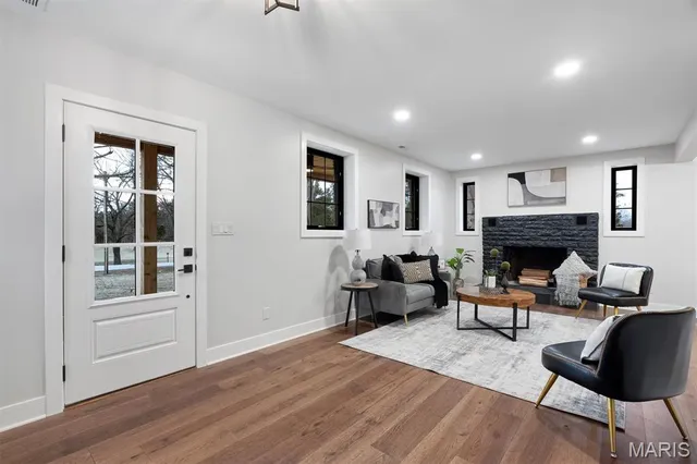 $849,900 | 18531 South Fox Creek Lane, Pacific, MO 63069