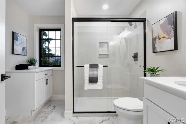 $849,900 | 18531 South Fox Creek Lane, Pacific, MO 63069