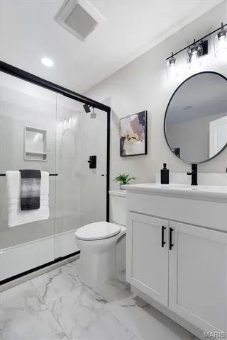 $849,900 | 18531 South Fox Creek Lane, Pacific, MO 63069