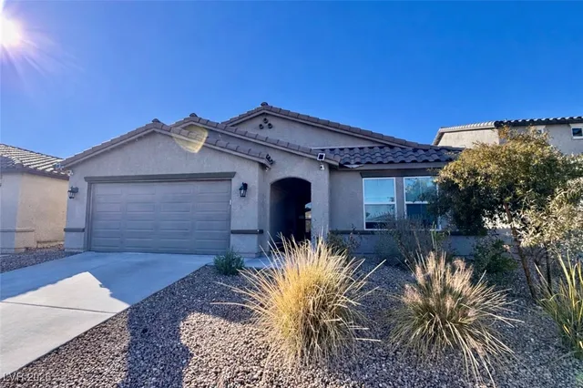 $410,799 | 435 Triple Falls Street, Indian Springs, NV 89018