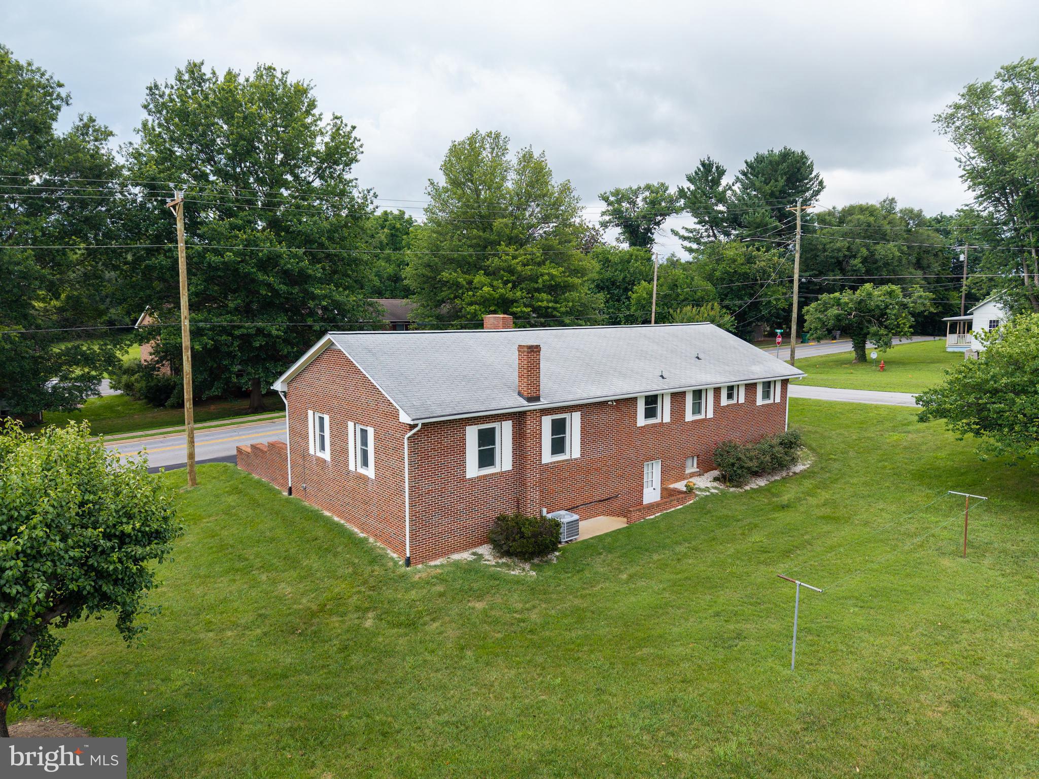 201 1st Street Luray, VA 22835 - Photo 2 of 66