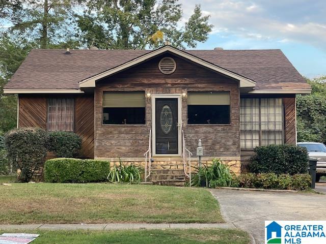 905 24th Street Southwest Birmingham, AL 35211 - Photo 1 of 23