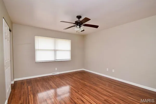 $1,100 | 511 North 5th Street, De Soto, MO 63020