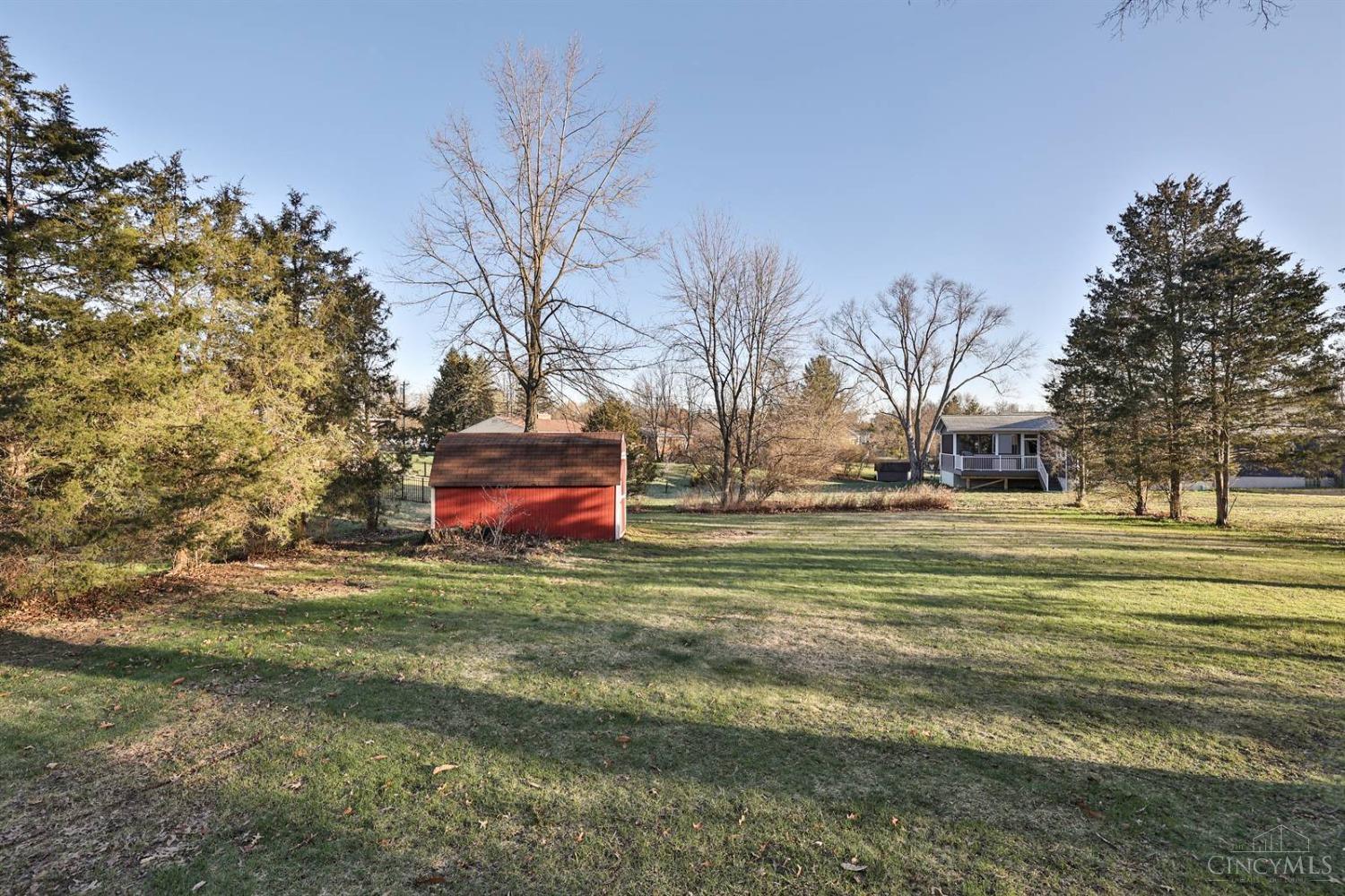 8090 Hopewell Road Montgomery, OH 45242 - Photo 28 of 33