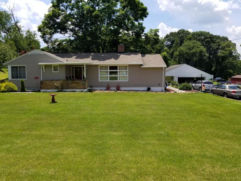 7006 Plantation Road Roanoke, VA 24019 - Photo 1 of 28 Front of Home