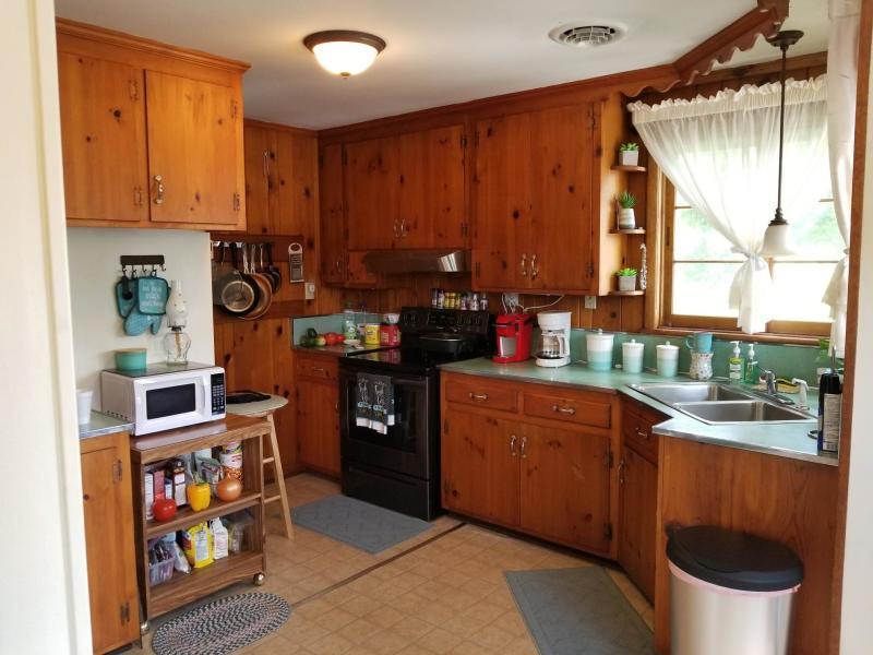 7006 Plantation Road Roanoke, VA 24019 - Photo 14 of 28 20190627185109645375000000-o
