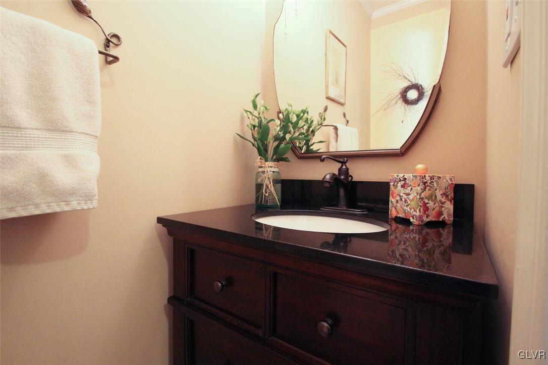 3238 Reeve Drive West Bethlehem, PA 18020 - Photo 14 of 28 Gallery Image 14