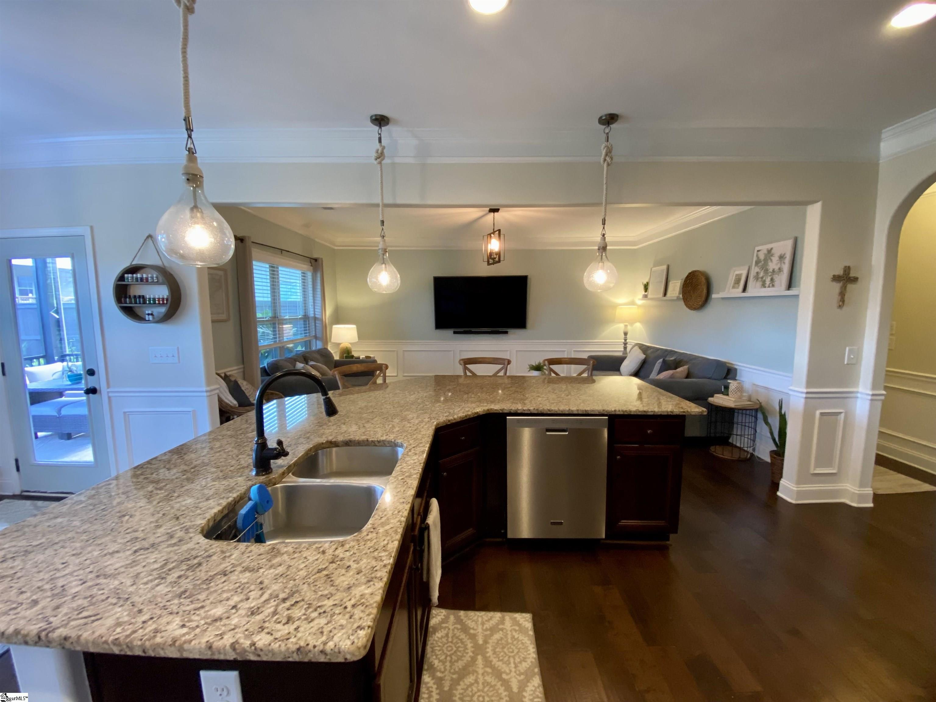 510 Grandon Road Greer, SC 29651 - Photo 7 of 31