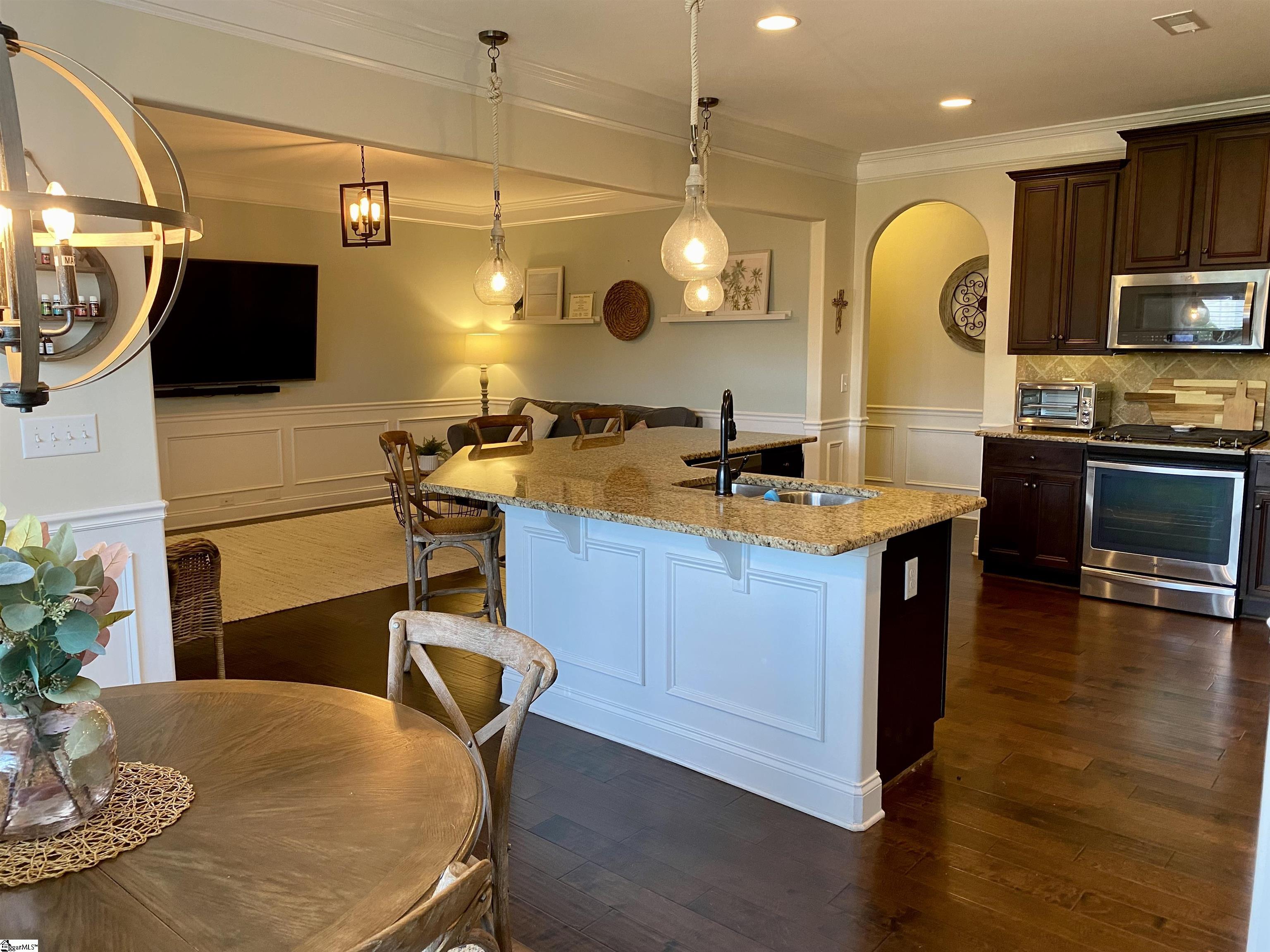 510 Grandon Road Greer, SC 29651 - Photo 10 of 31