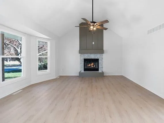 $420,000 | 1225 Northeast Kenwood Drive, Lee's Summit, MO 64064