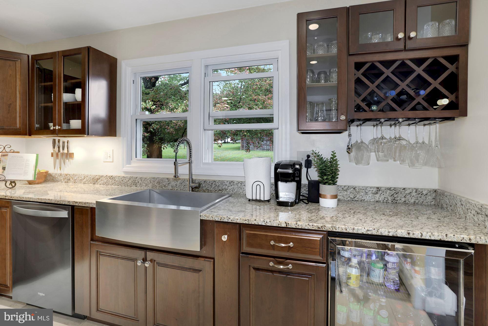 15429 Thompson Road Silver Spring, MD 20905 - Photo 12 of 30
