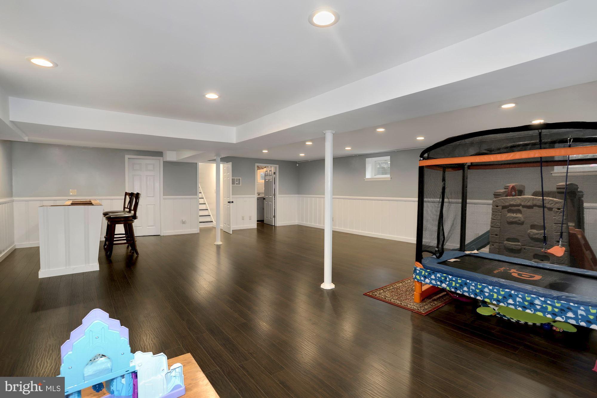 15429 Thompson Road Silver Spring, MD 20905 - Photo 23 of 30