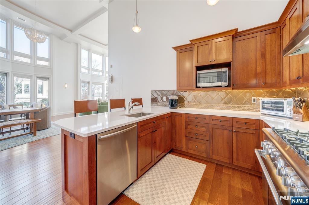 119 Walnut Street, Unit C0010 Montclair, NJ 07042 - Photo 15 of 41