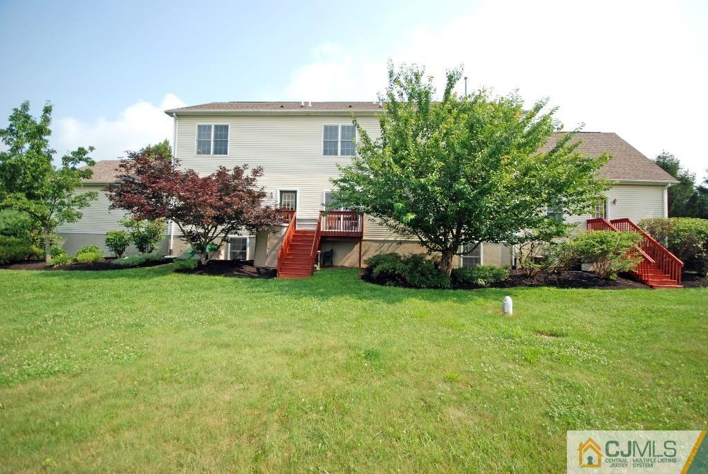 72 Petty Road Cranbury, NJ 08512 - Photo 3 of 24 Gallery Image 3