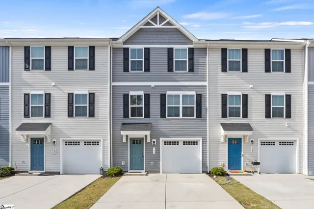 $215,000 | 104 Verdant Leaf Way, Greenville, SC 29617
