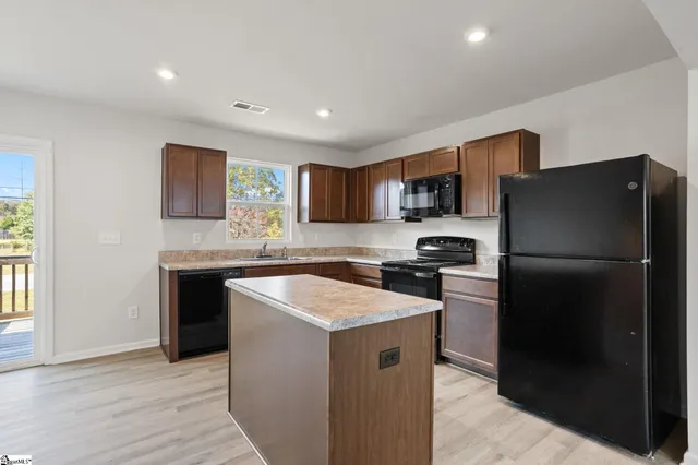 $215,000 | 104 Verdant Leaf Way, Greenville, SC 29617