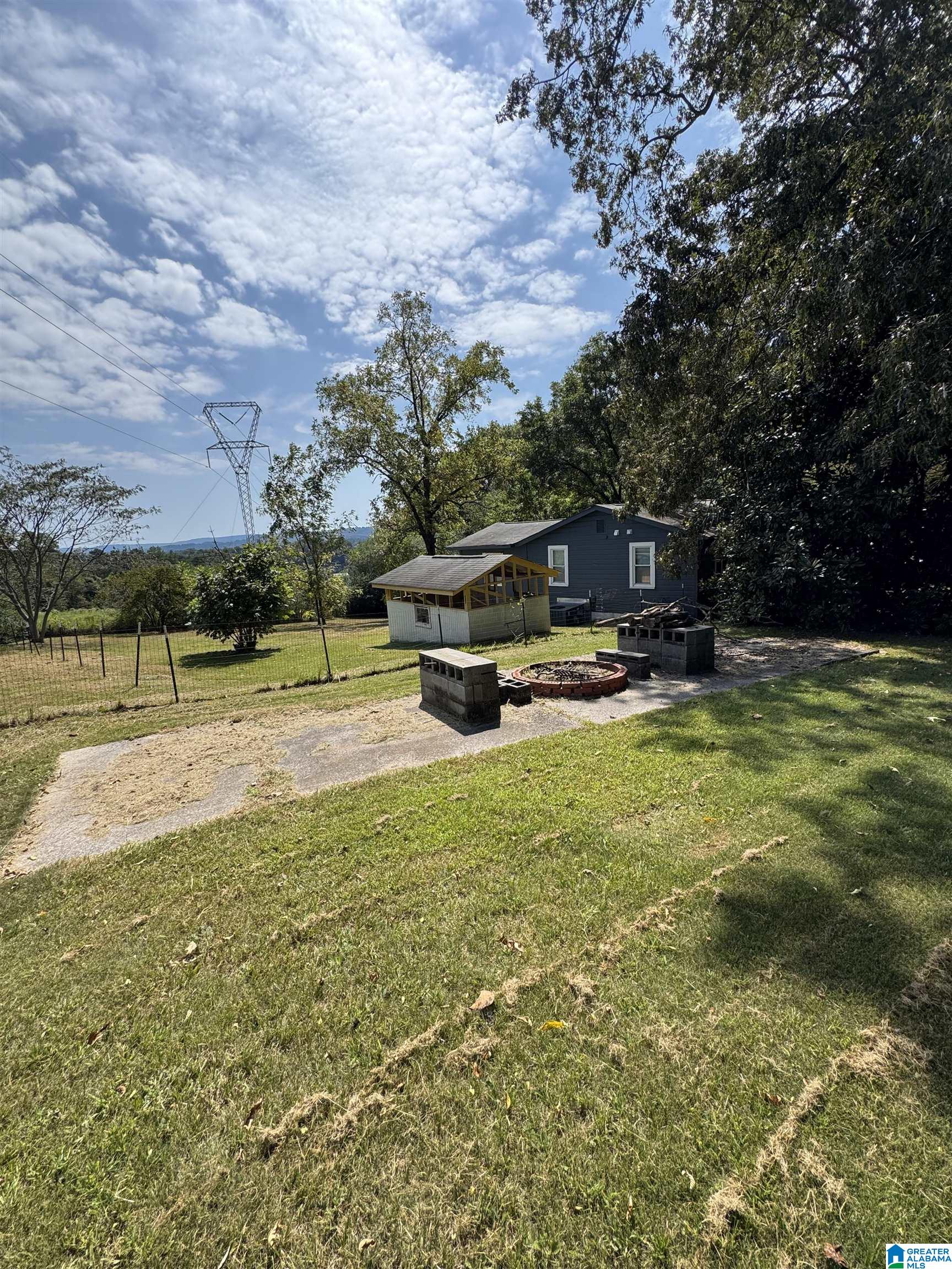 2011 Mountain View Road Birmingham, AL 35210 - Photo 7 of 45