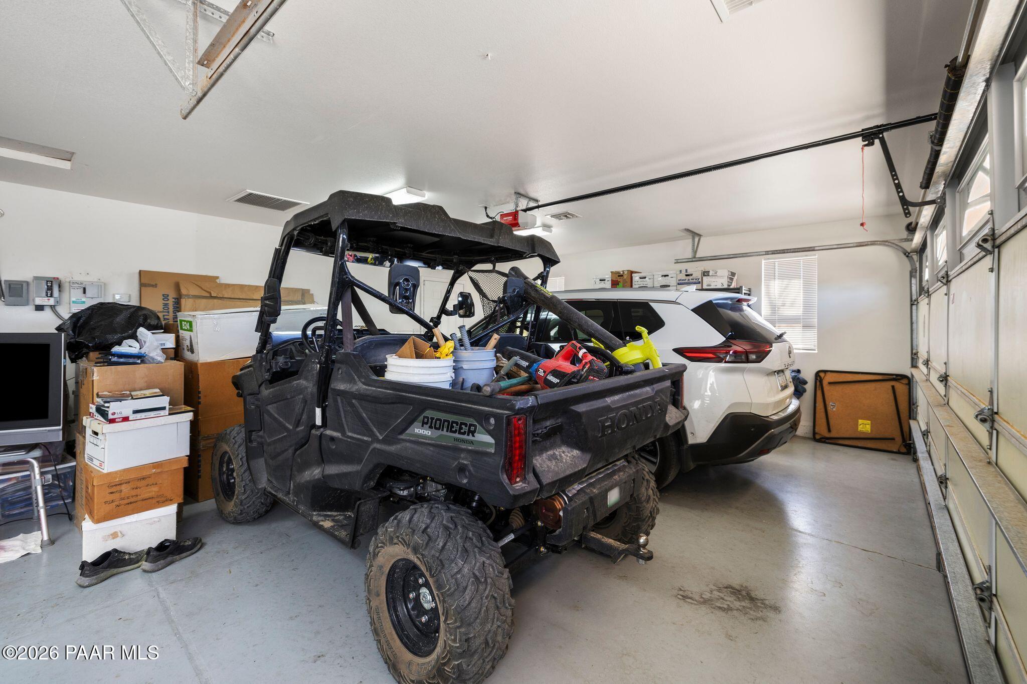 650 East Rimrock Road Paulden, AZ 86334 - Photo 39 of 108 Heated and cooled garage