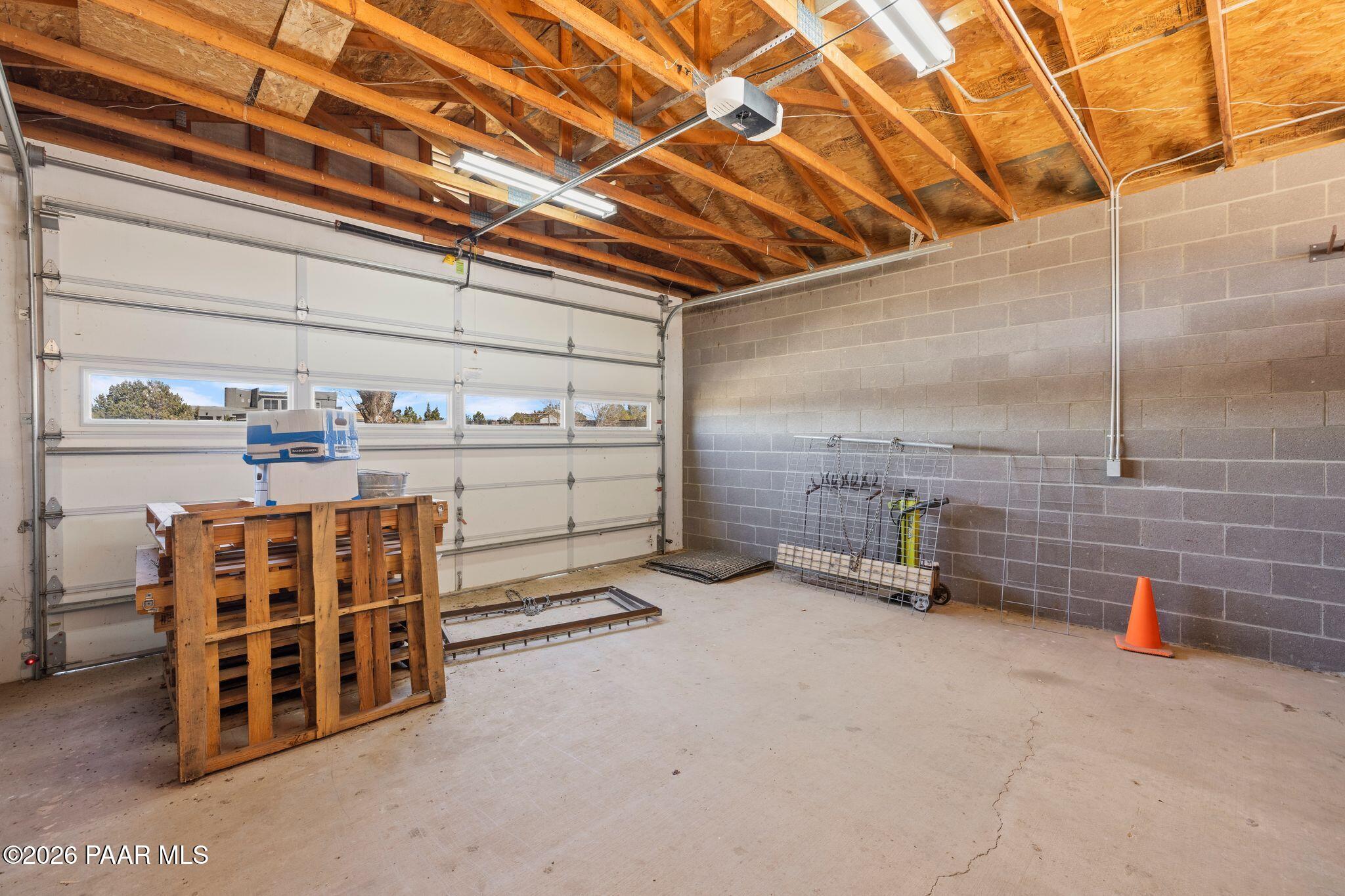 650 East Rimrock Road Paulden, AZ 86334 - Photo 70 of 108 attached to horse set up