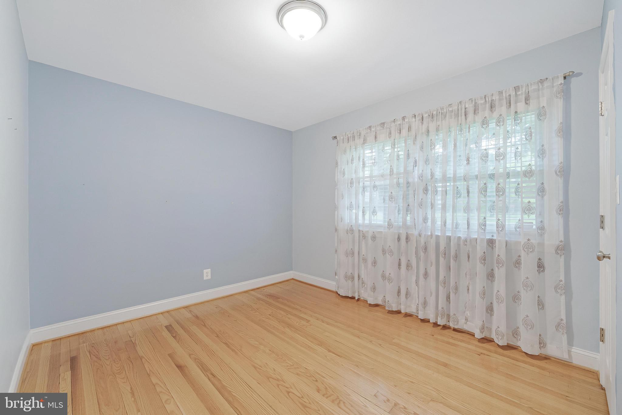 1243 Kurtz Road McLean, VA 22101 - Photo 23 of 26 Gallery Image 23