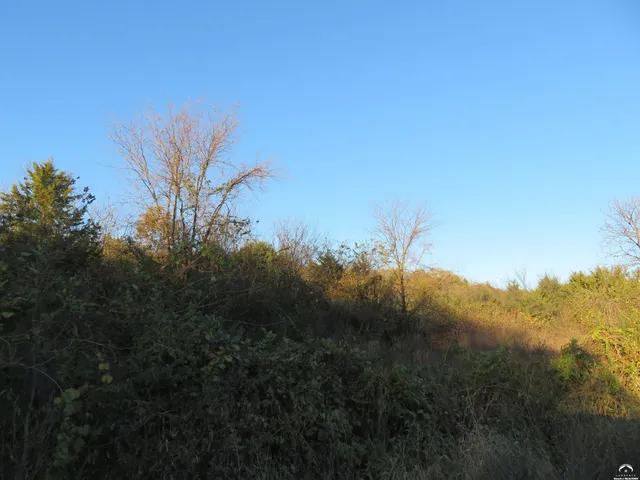 $180,000 | 0 94th Street, Oskaloosa, KS 66066