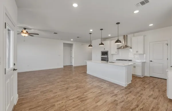 $450,127 | 13512 Cerro Castellan Trace, Manor, TX 78653