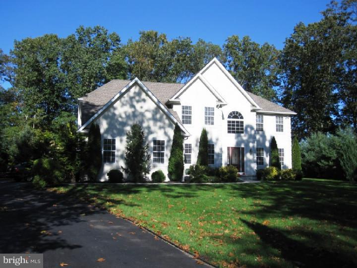 18 Rutland Shamong, NJ 08088 - Photo 1 of 25 Exterior Front