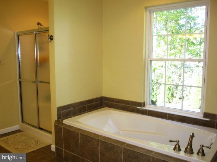 18 Rutland Shamong, NJ 08088 - Photo 12 of 25 Bedroom - Main