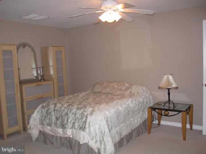 18 Rutland Shamong, NJ 08088 - Photo 19 of 25 Basement - Finished