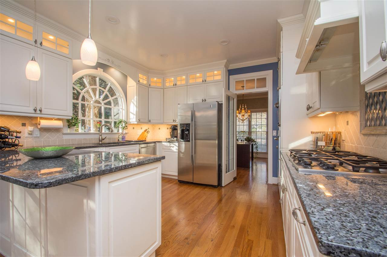 7800 Ketley Court Raleigh, NC 27615 - Photo 9 of 25 Kitchen