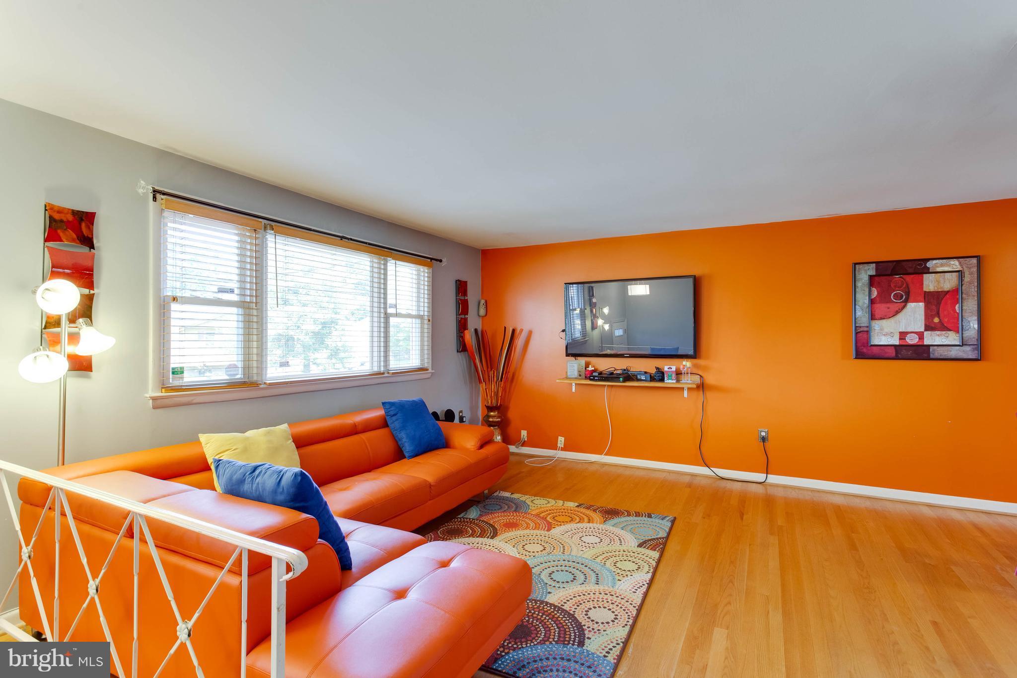 7120 Buchanan Road Temple Hills, MD 20748 - Photo 3 of 26 Living Room